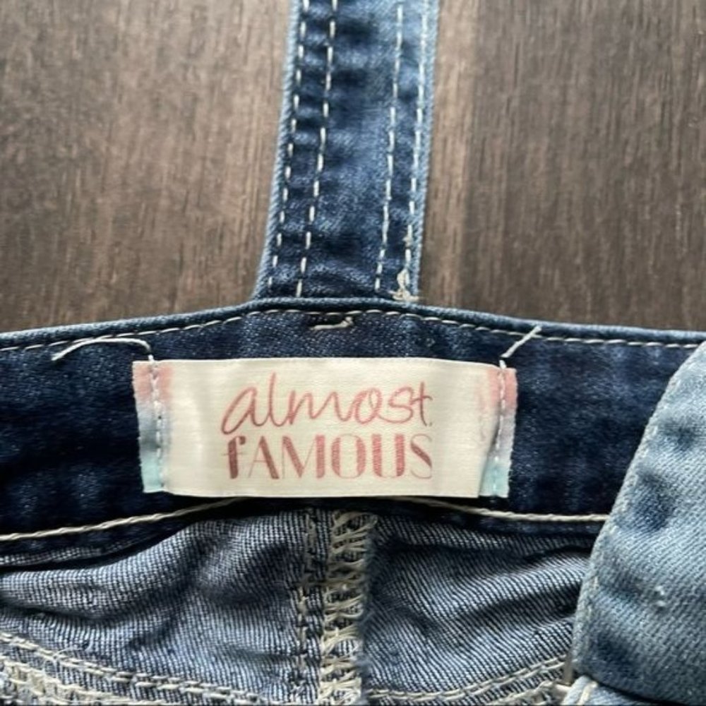Almost Famous Denim Short Overalls Size 3 - Picture 10 of 10